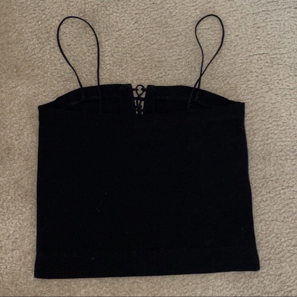 🤍3/$15 American Eagle Black Crop Top